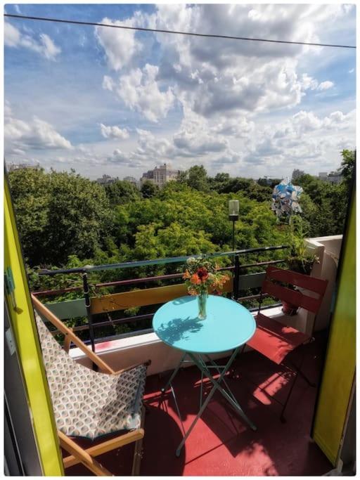 Canopee, Paisible, Chaleureux, Lumineux, Balcon Paříž Exteriér fotografie